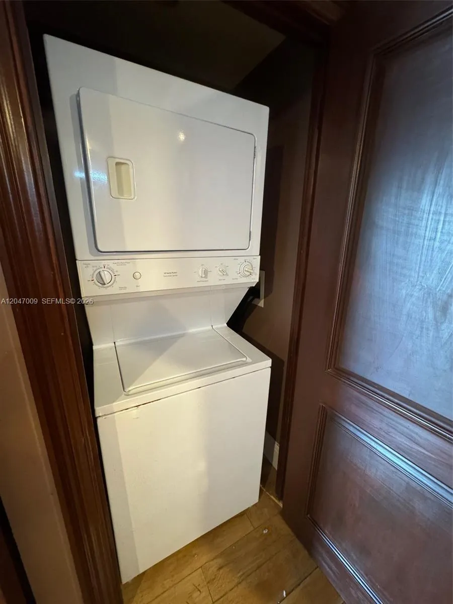 washer & dryer