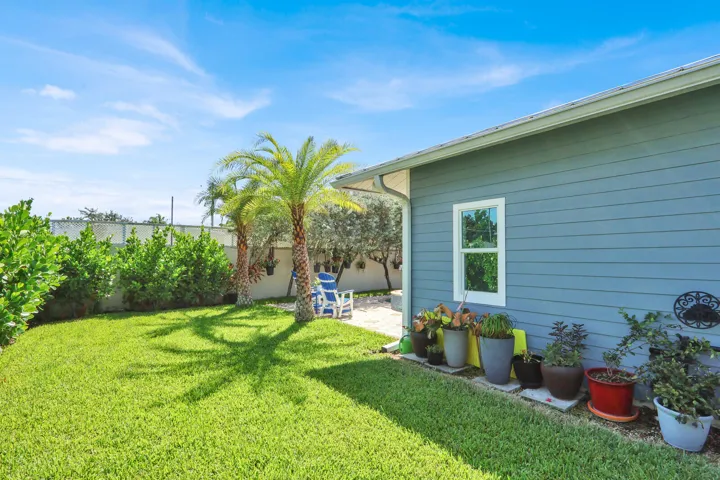 Side yard