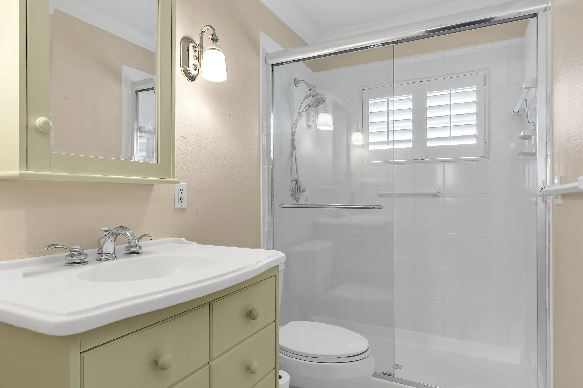 crosley.bath1