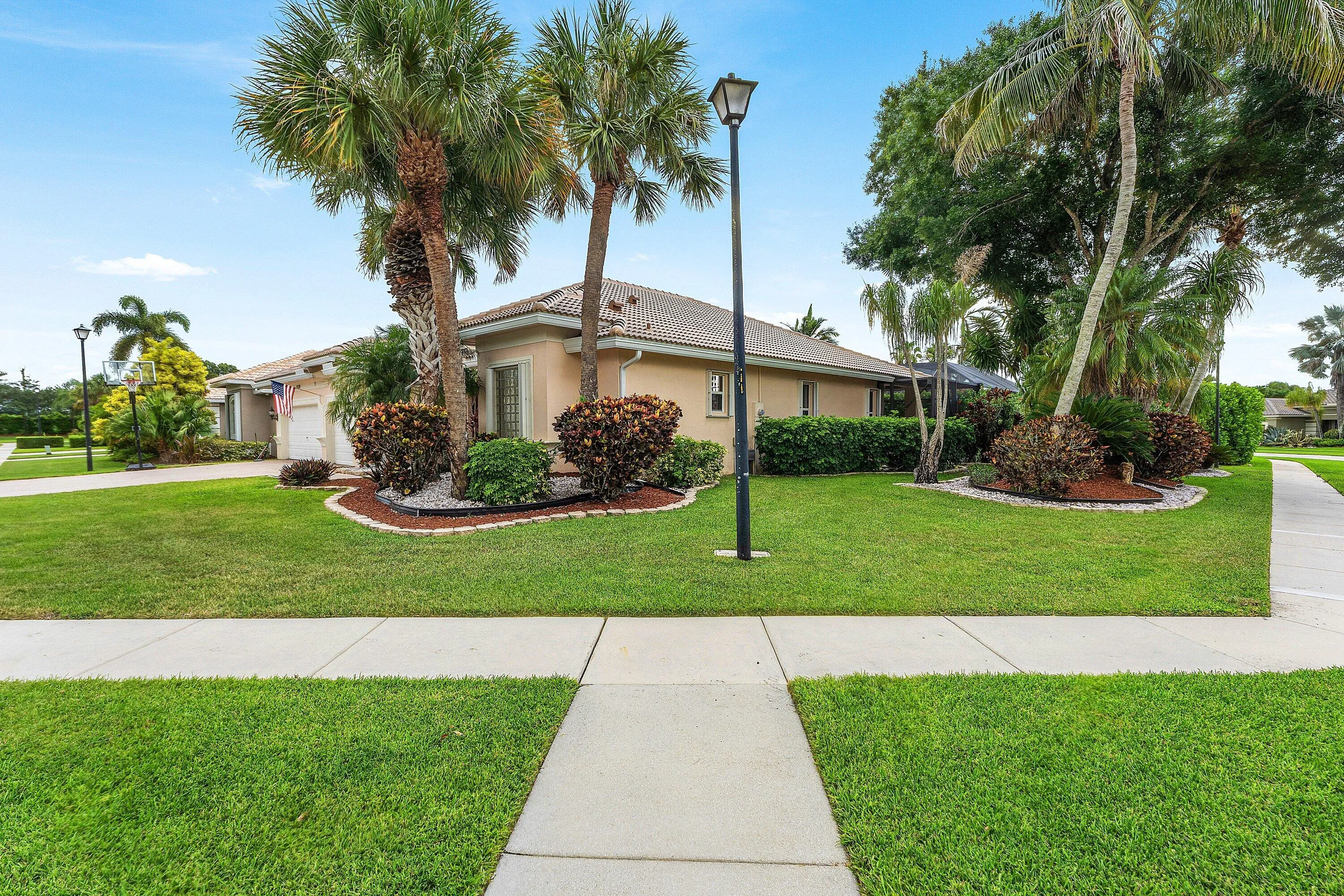 002-11130SilverRidgeStreet-Wellington-FL