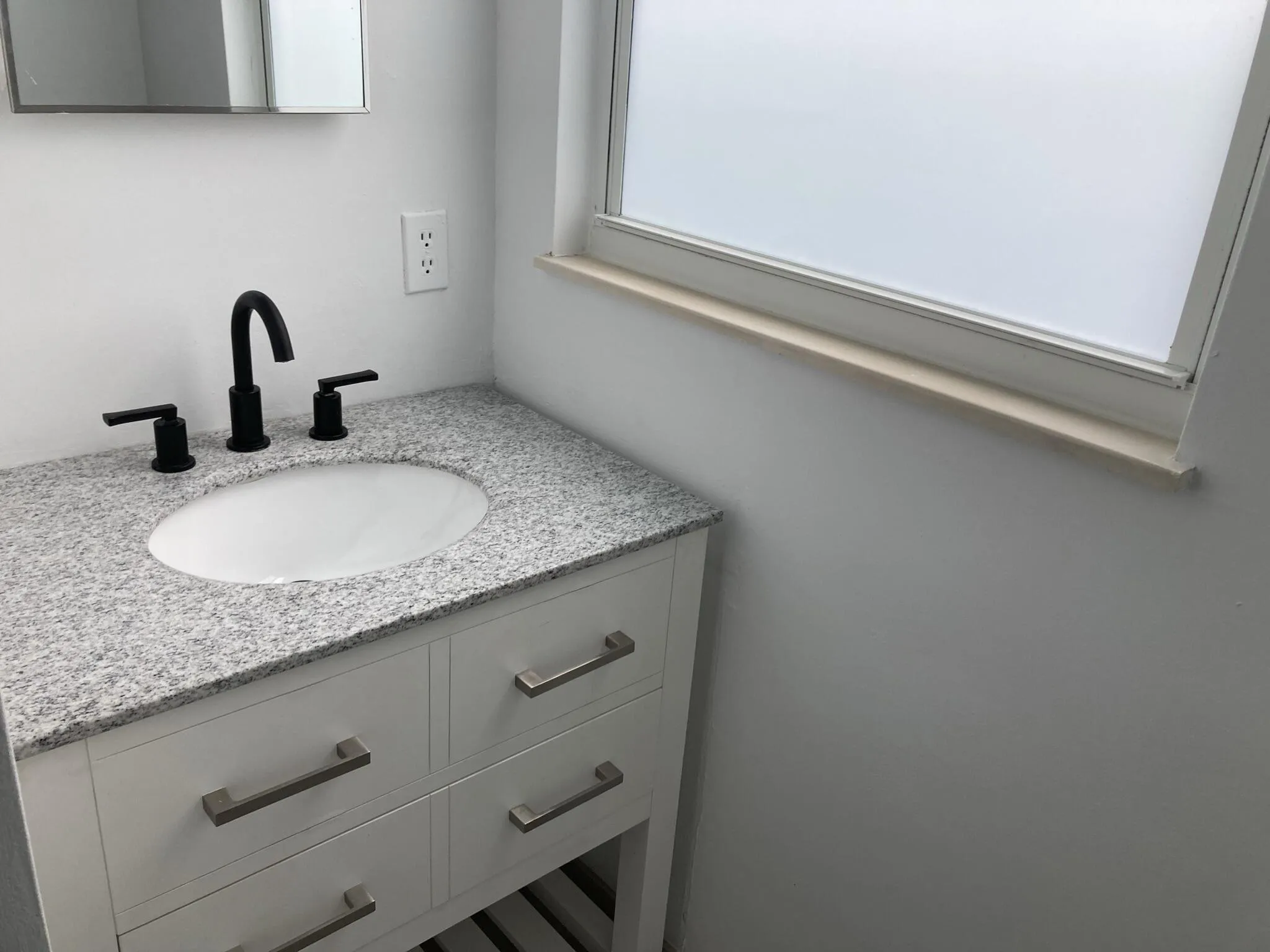 2nd Bathroom