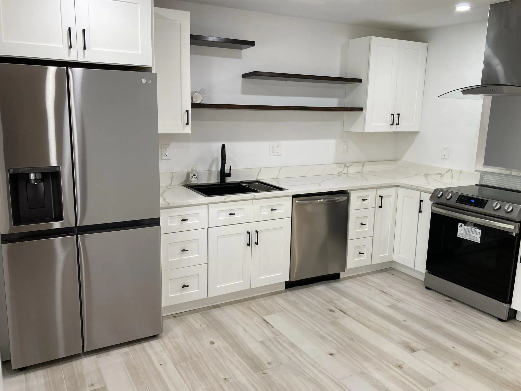 Kitchen 4