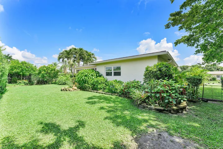 yard large enough to add a pool