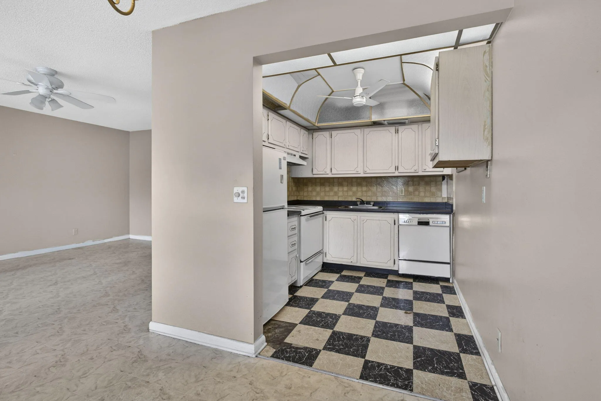 23-web-or-mls-BS1A3341