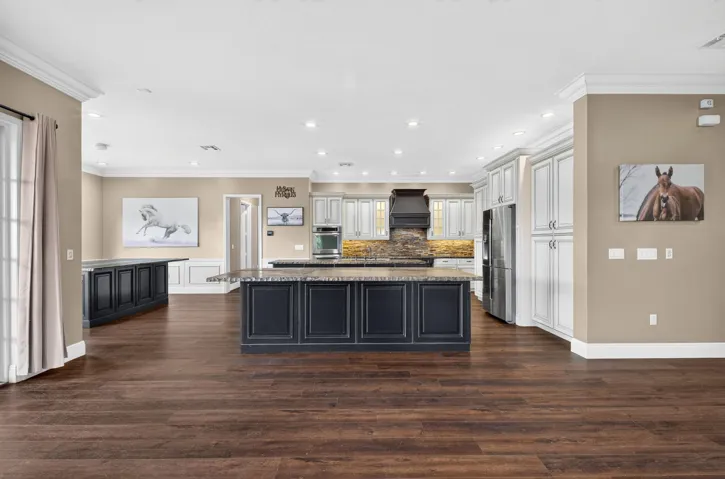 027_Kitchen