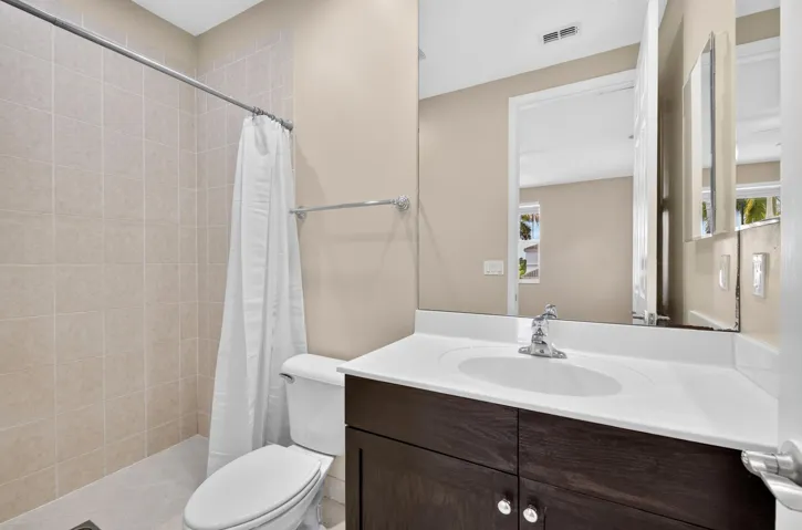 087_Bathroom_6