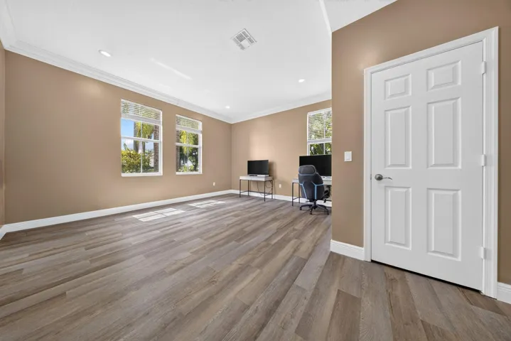 042_Office_2