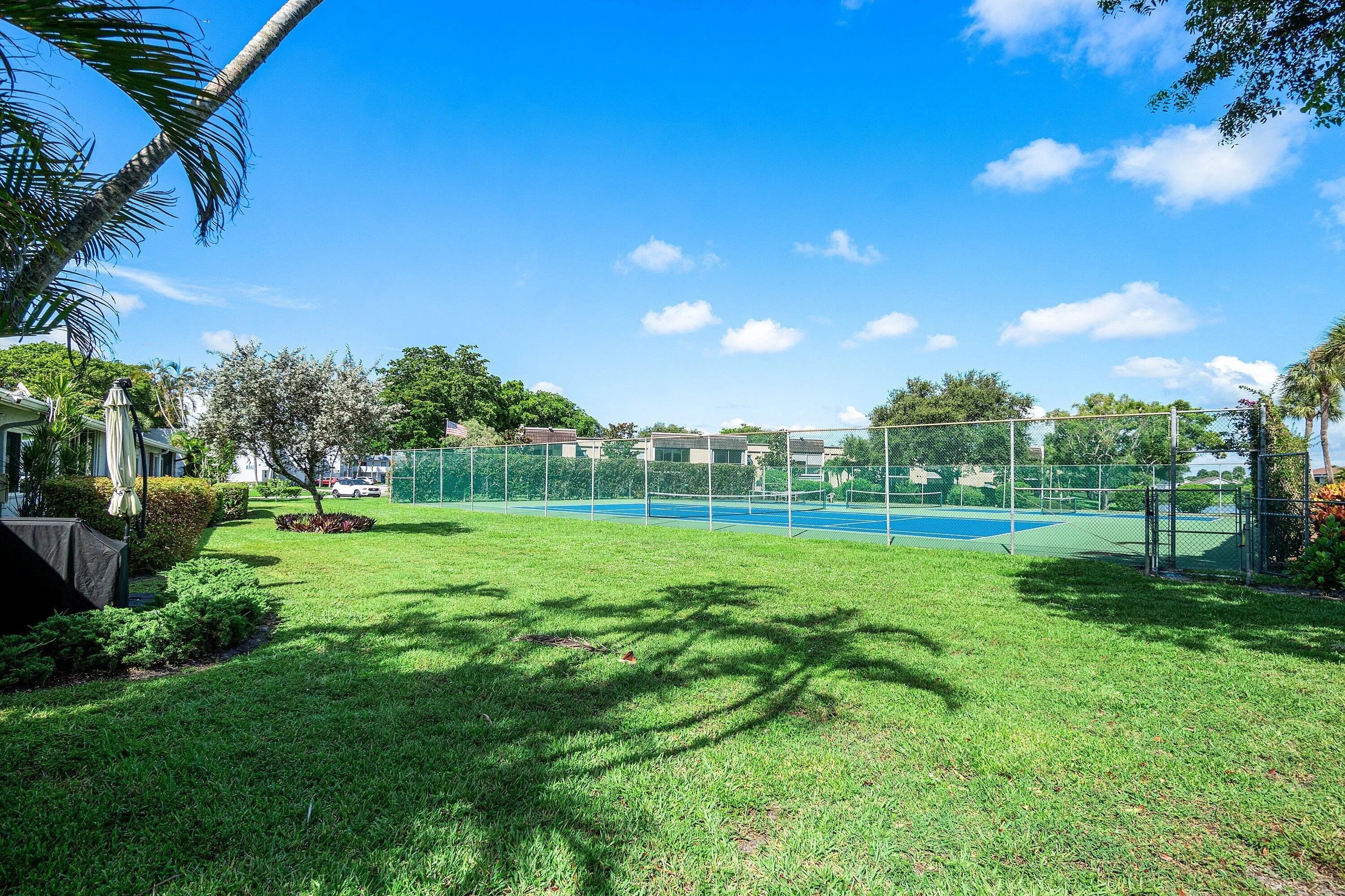 Community View