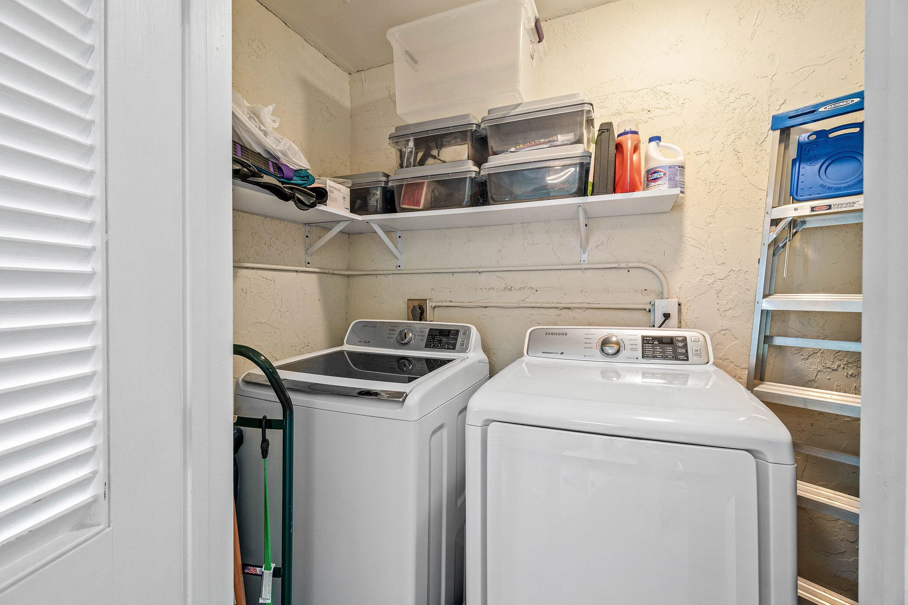 Laundry FULL SIZE