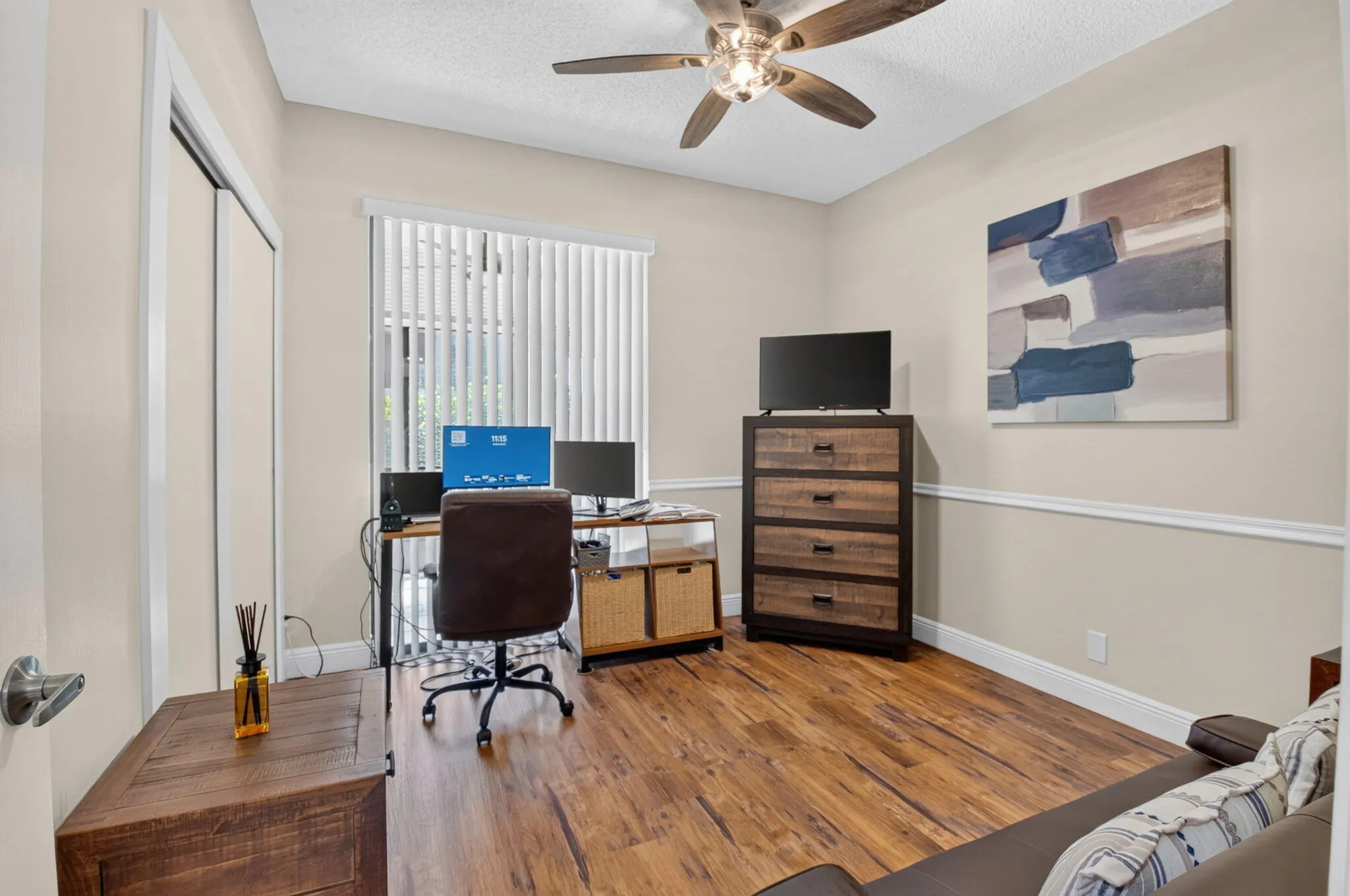 Guest Bedroom-Office