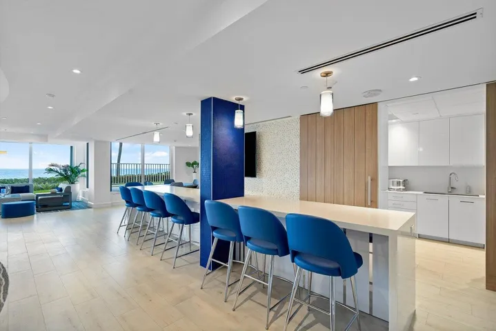 Social Room
