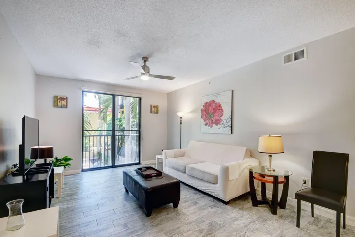 10_apartment (10)