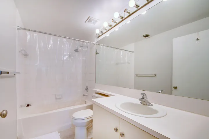 22_apartment (22)