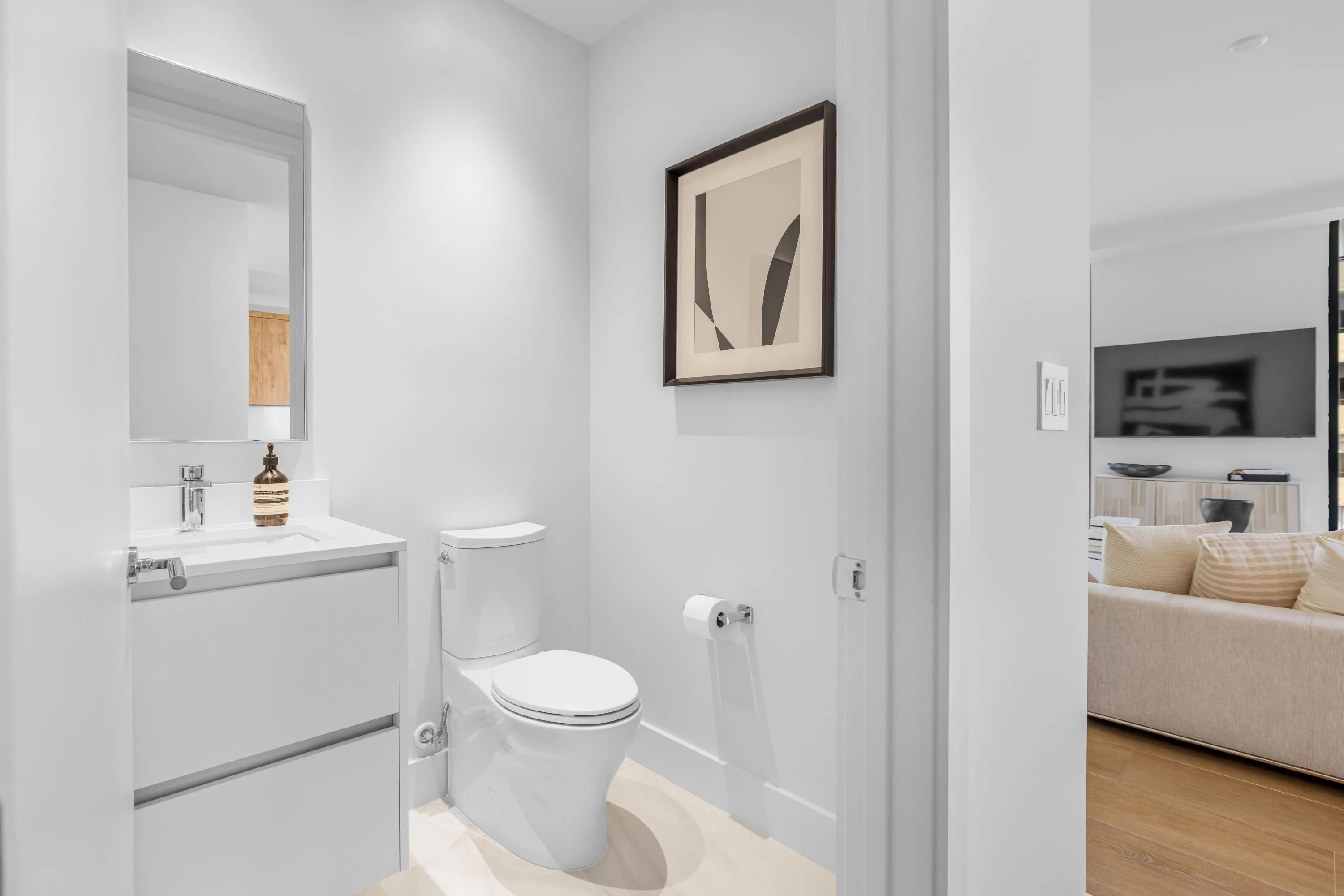 1/2 Bath