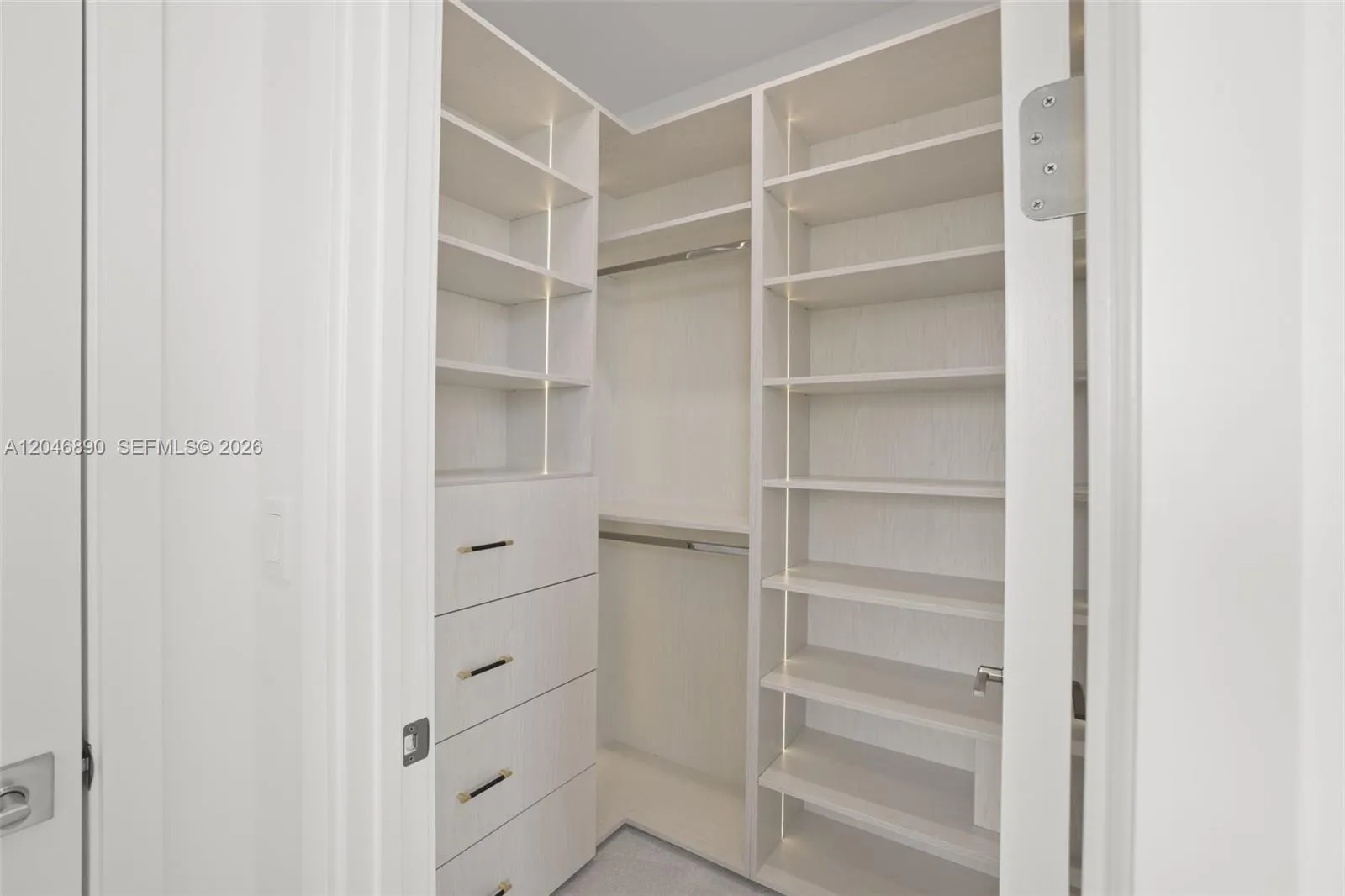 Property photo 82