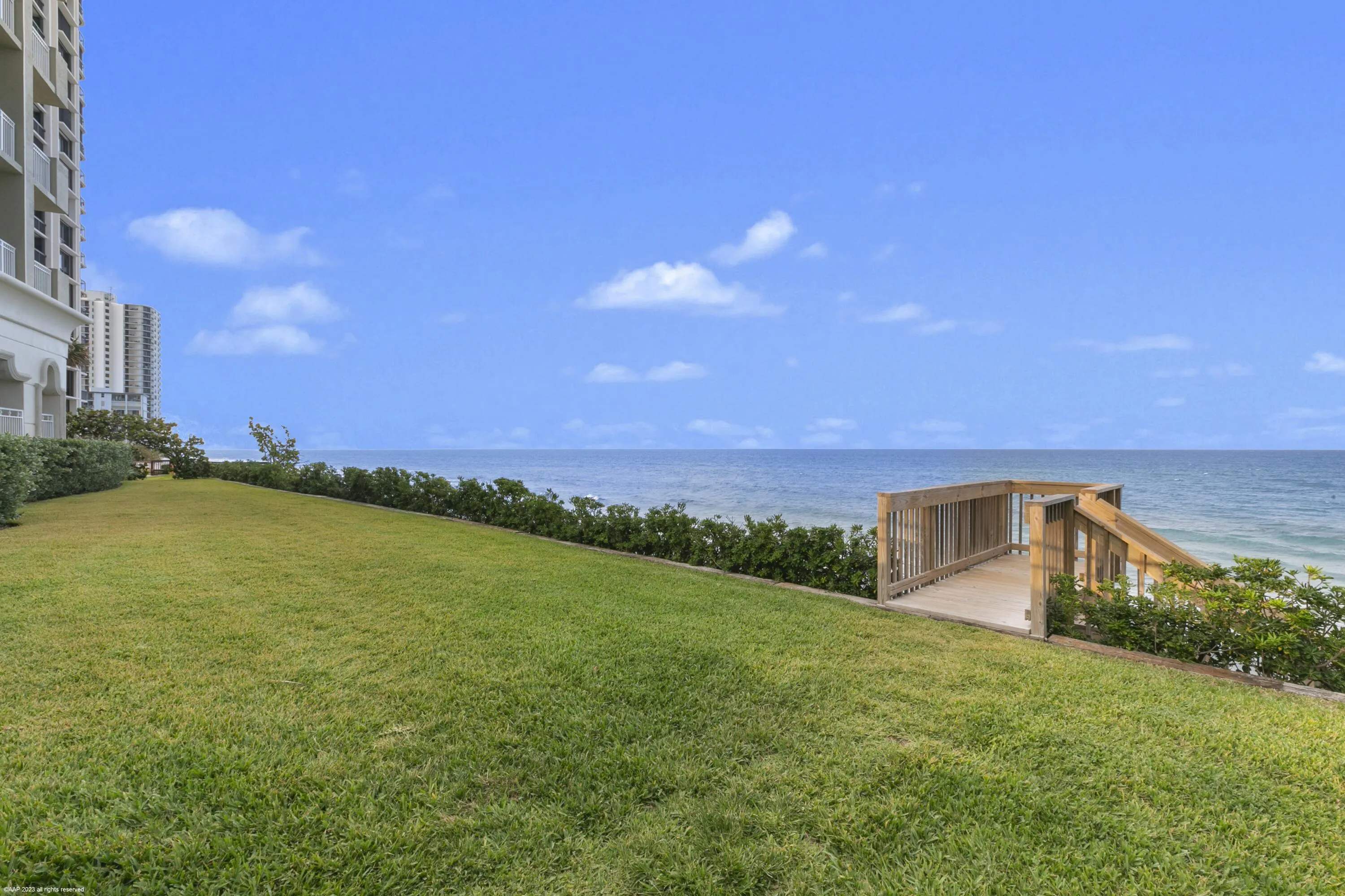 5310 N Ocean Dr 601 031