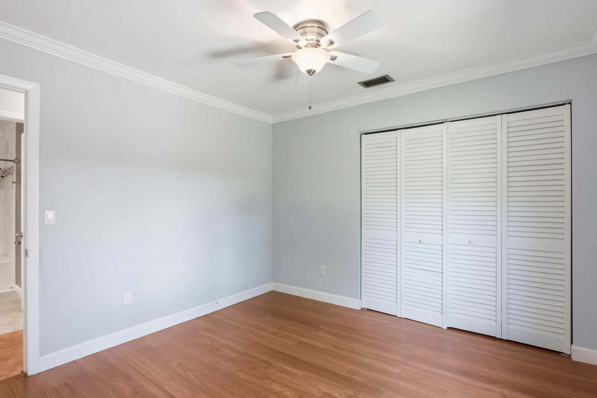 31-web-or-mls-0E2A2476
