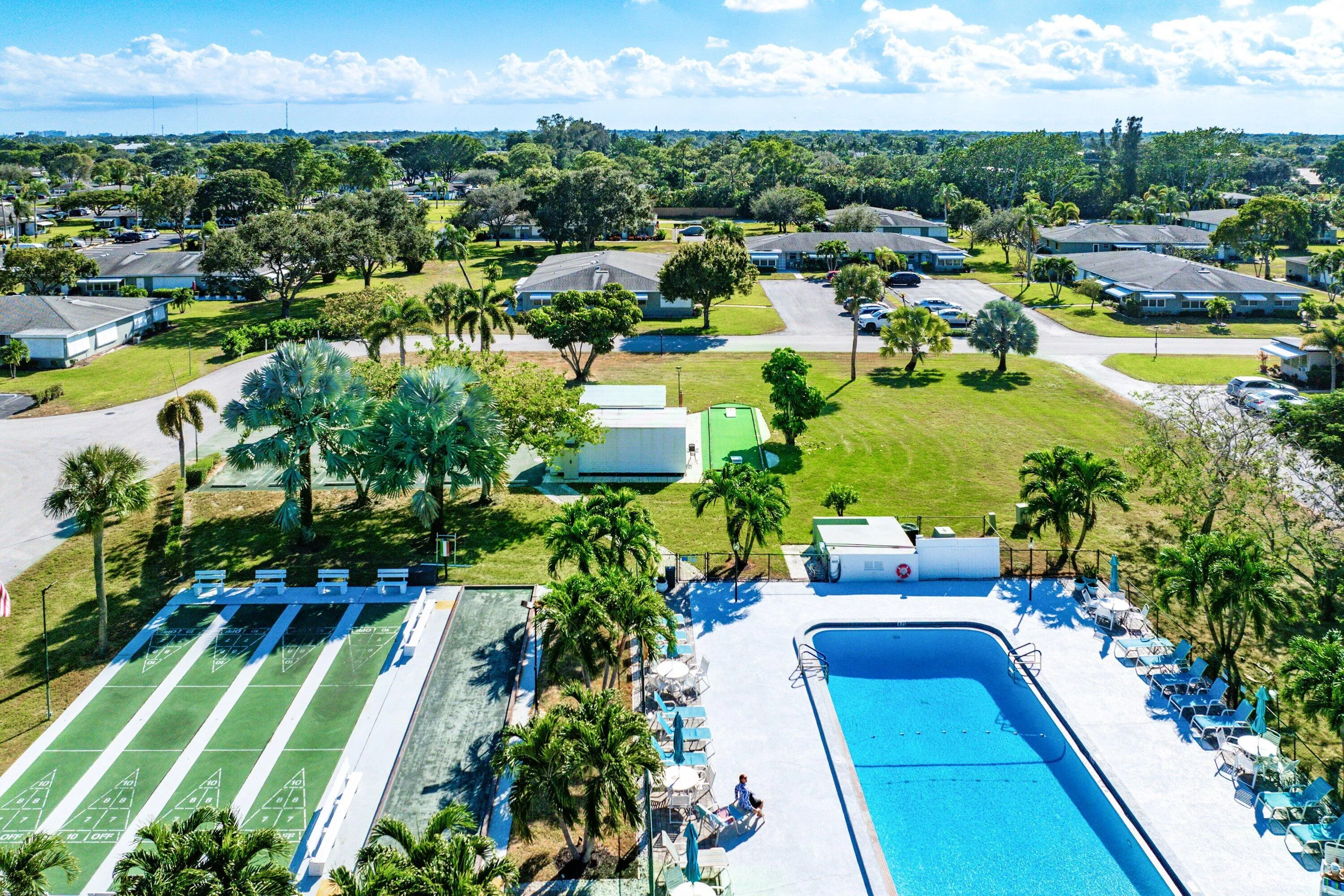 048-1210SouthDriveCircle-D-DelrayBeach-F