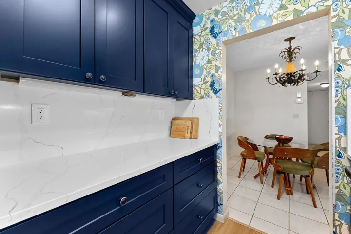 012-1210SouthDriveCircle-D-DelrayBeach-F