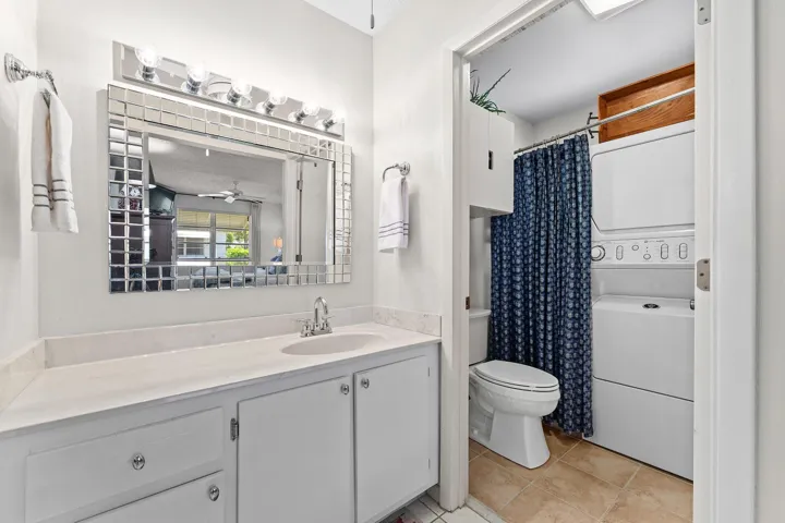020-1210SouthDriveCircle-D-DelrayBeach-F