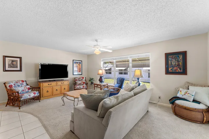 008-1210SouthDriveCircle-D-DelrayBeach-F