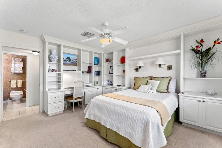 023-1210SouthDriveCircle-D-DelrayBeach-F