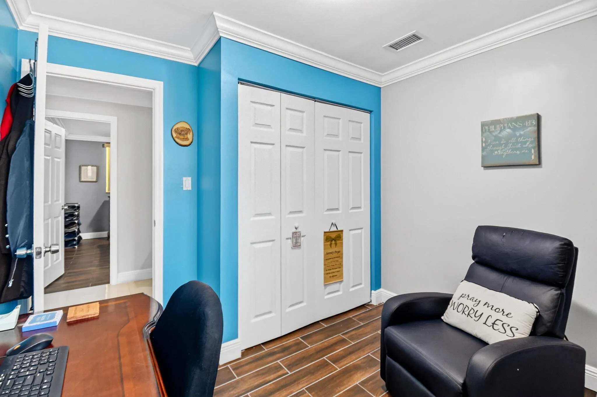 34-web-or-mls-DSC_2049 6901 guest br off