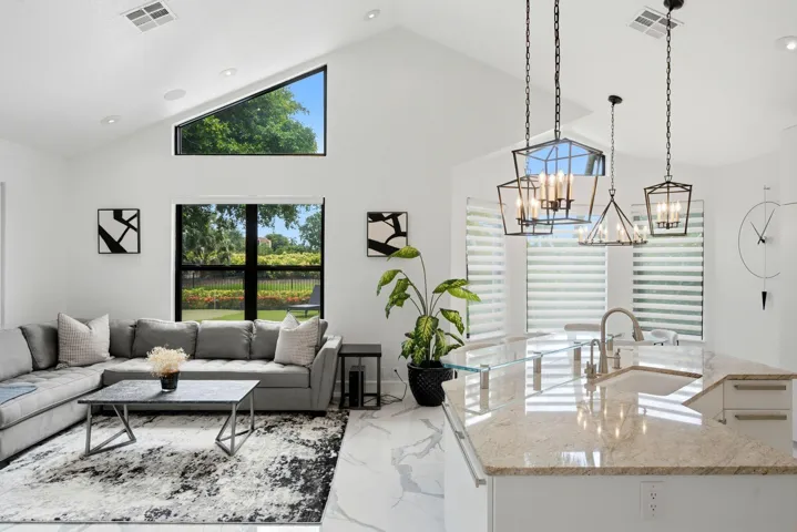 10720 Ave of the PGA Palm Beach Gardens