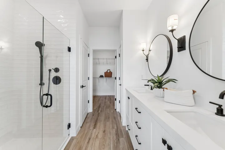 "Contract is on builder new home agreement. All information, including but not limited to measurements, prices, included items, and tax estimations are subject to change and should be verified by buyer's agent. Visit our beautiful model located at 10386 NW Dreamweaver Rd. Tel: (772) 837-6177. Estimated delivery date:"