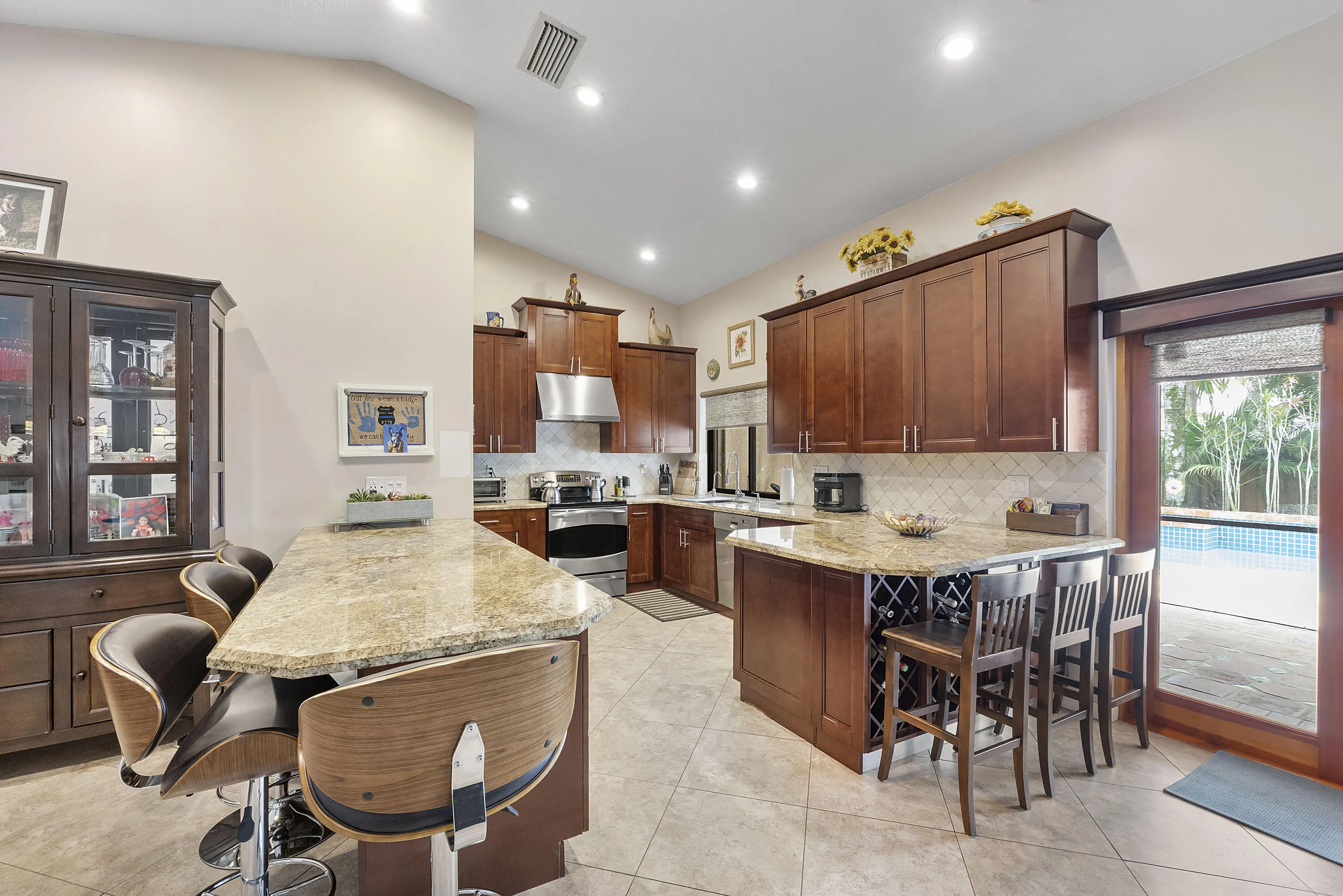 10662 Nw 7th Pl_046