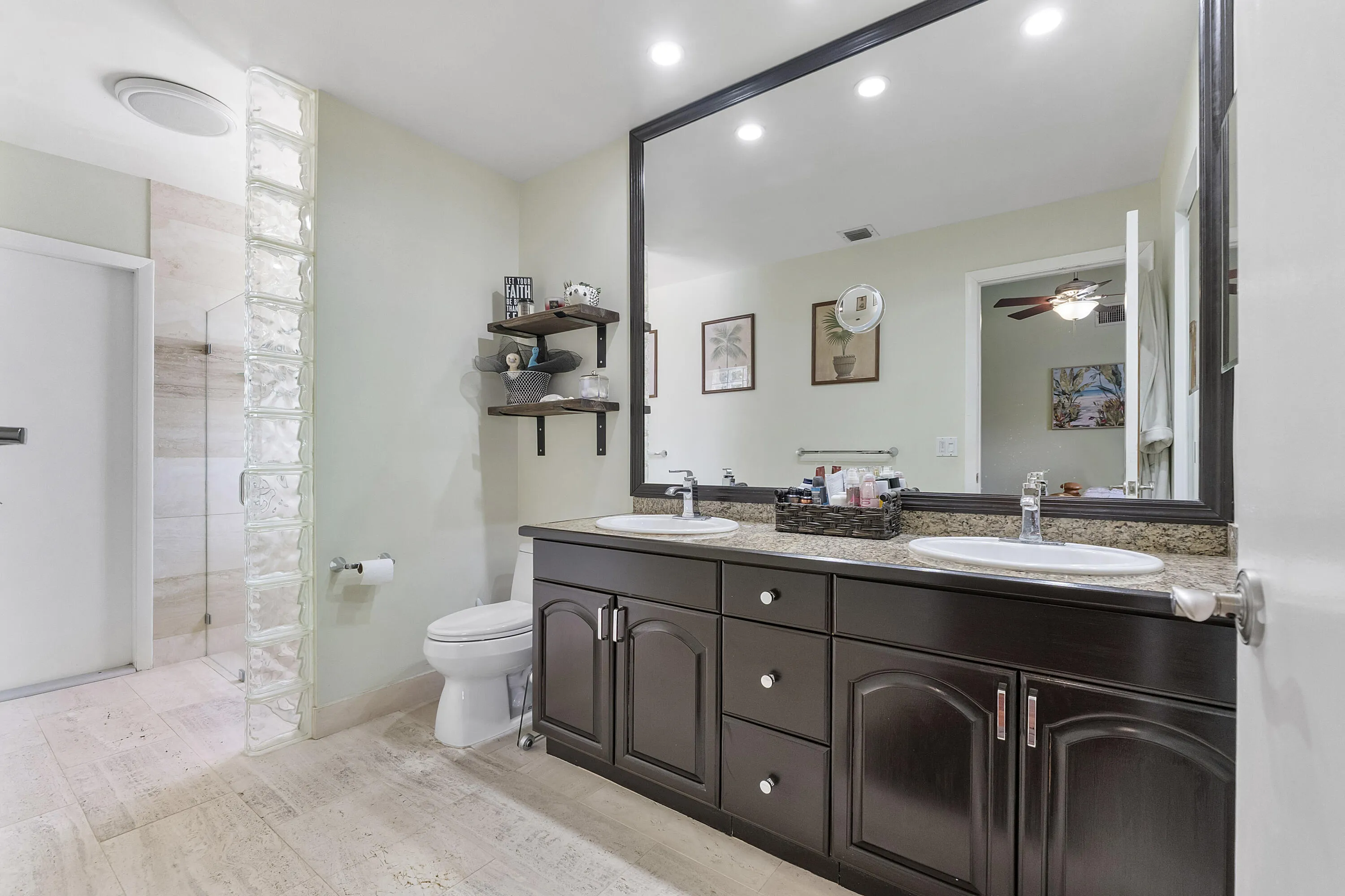 10662 Nw 7th Pl_030