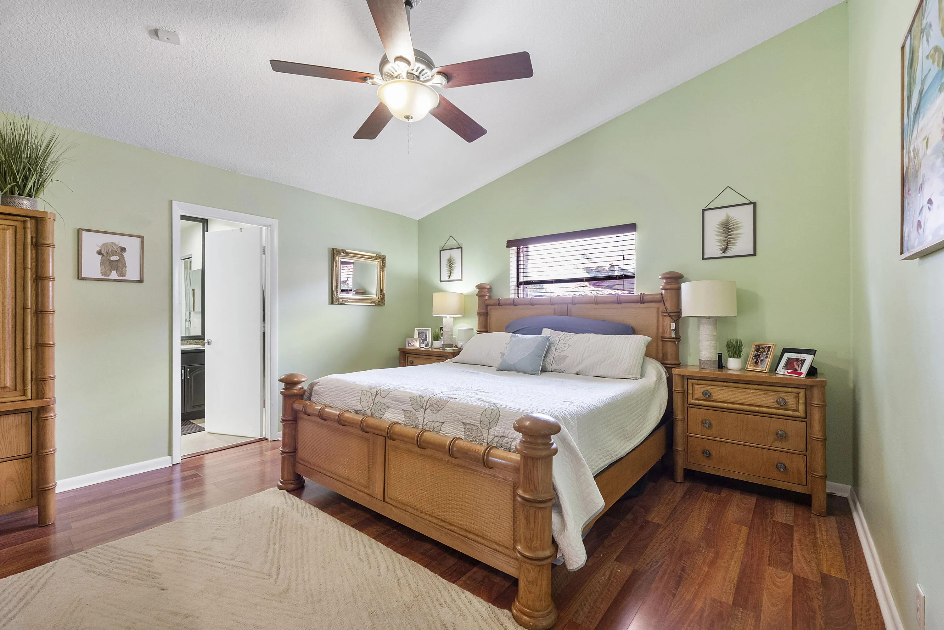 10662 Nw 7th Pl_029