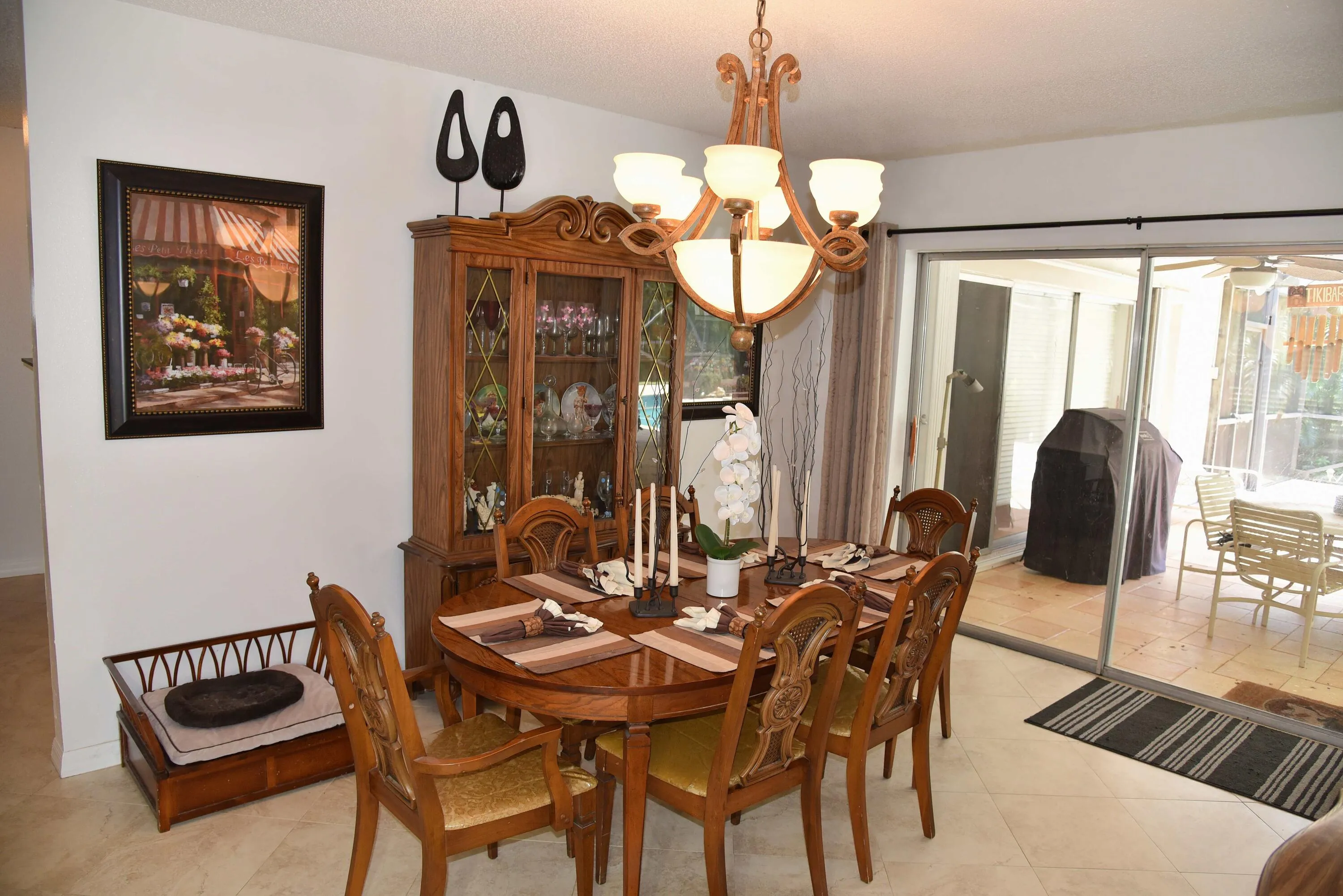 formal dining room