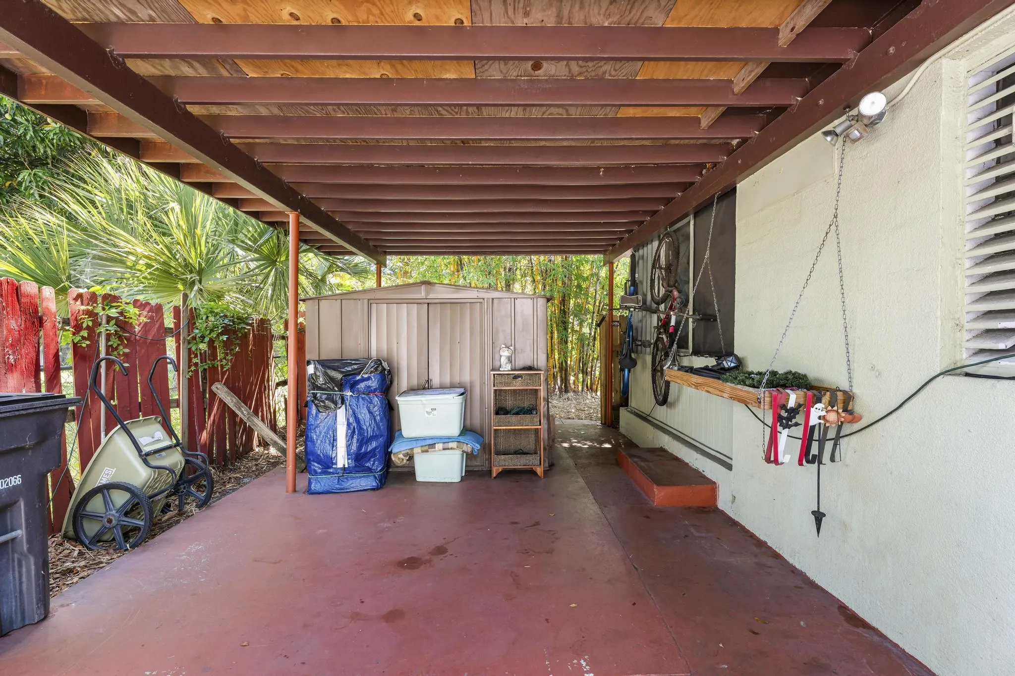 Carport