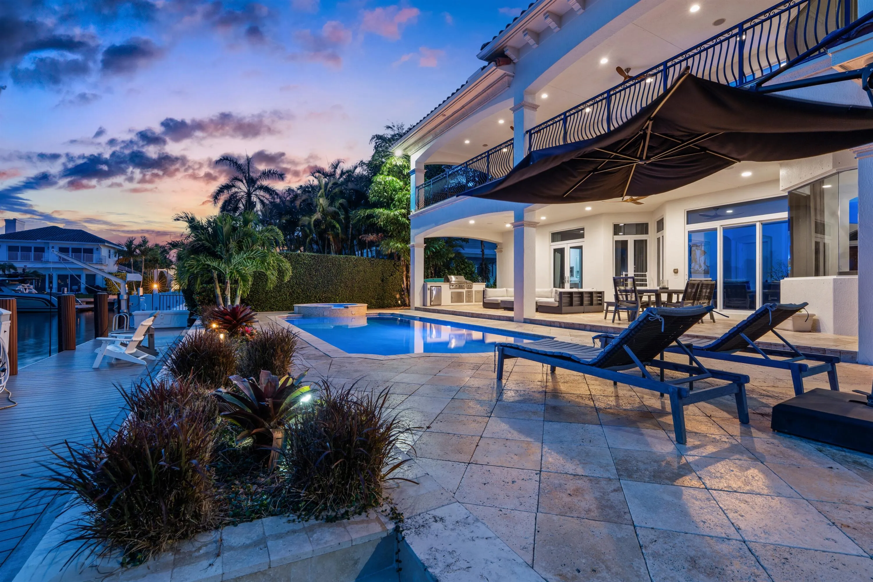 POOL_TO_REAR_LEFT_SUNSET
