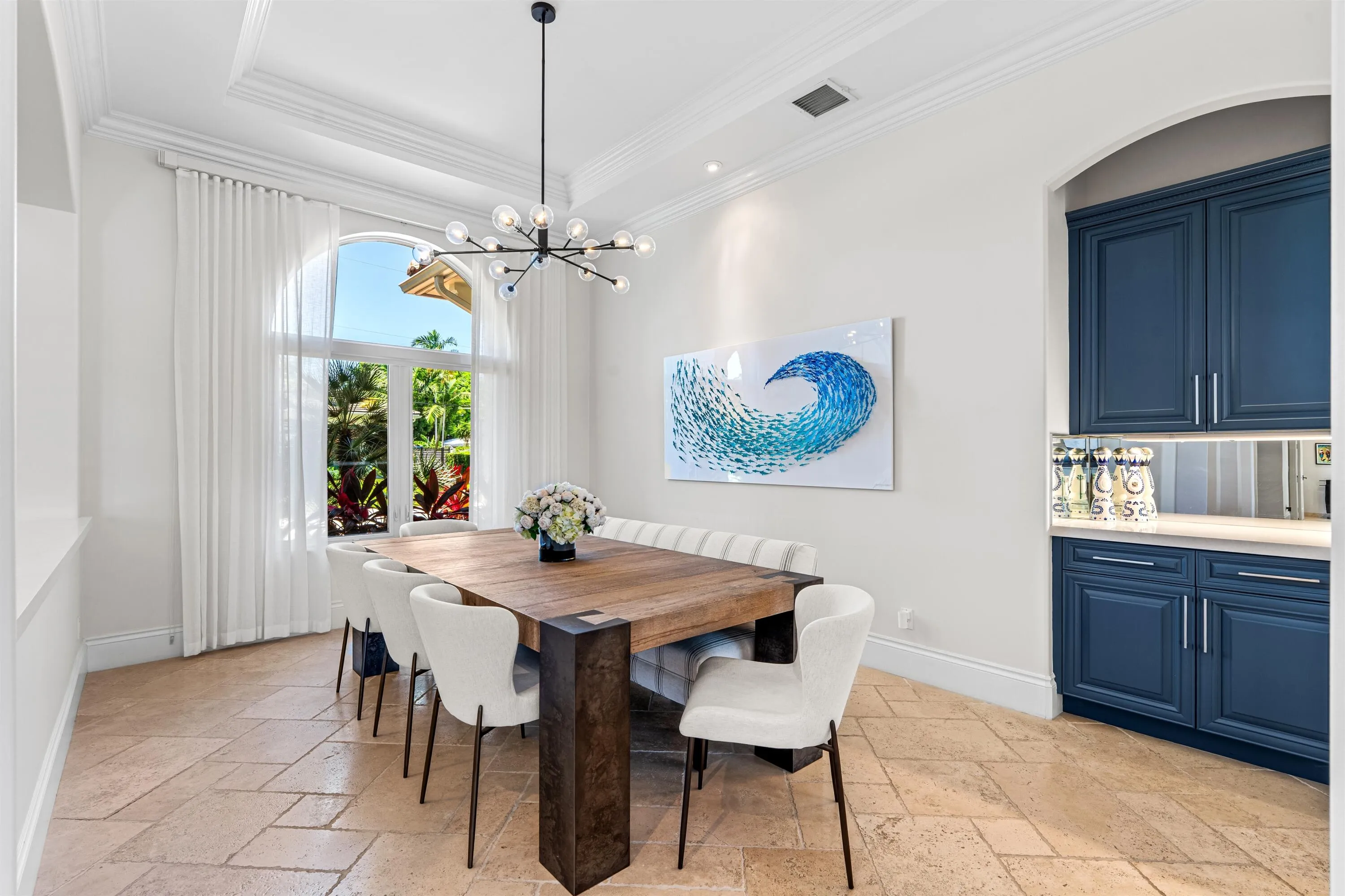 DINING_ROOM_ANGLE