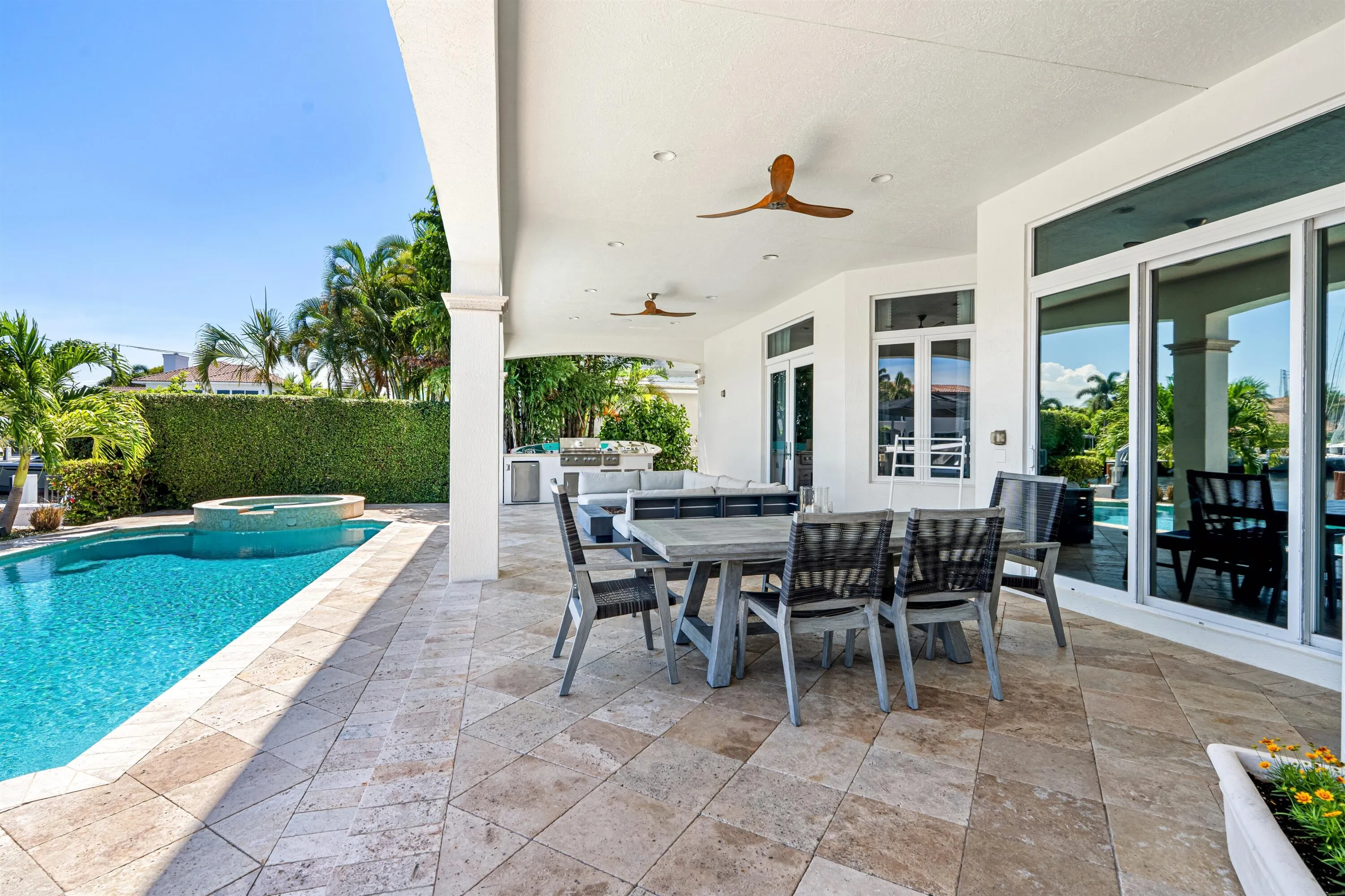PATIO_DINING