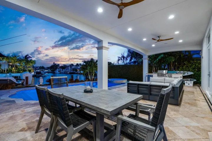 PATIO_ANGLE_RIGHT_SUNSET