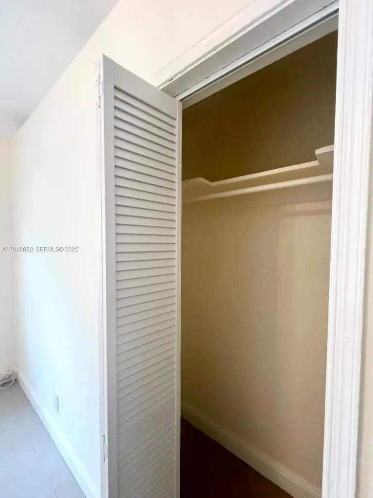 CLOSET#1