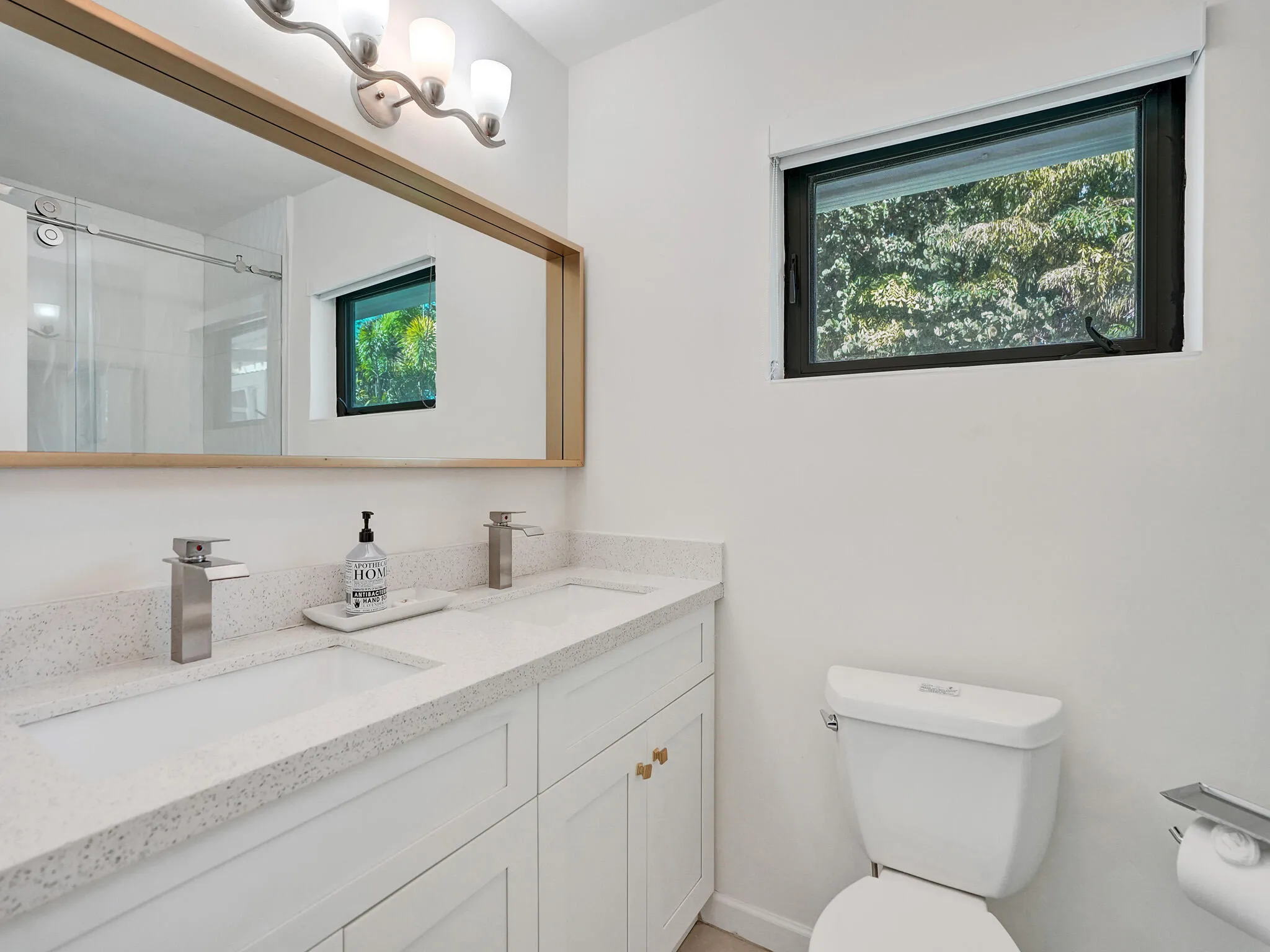 Master Bath Vanity SInk