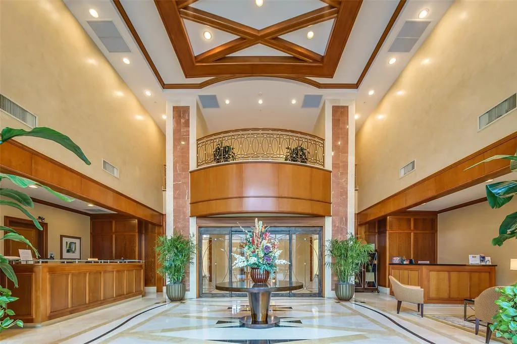 WG BLDG PHOTOS 3