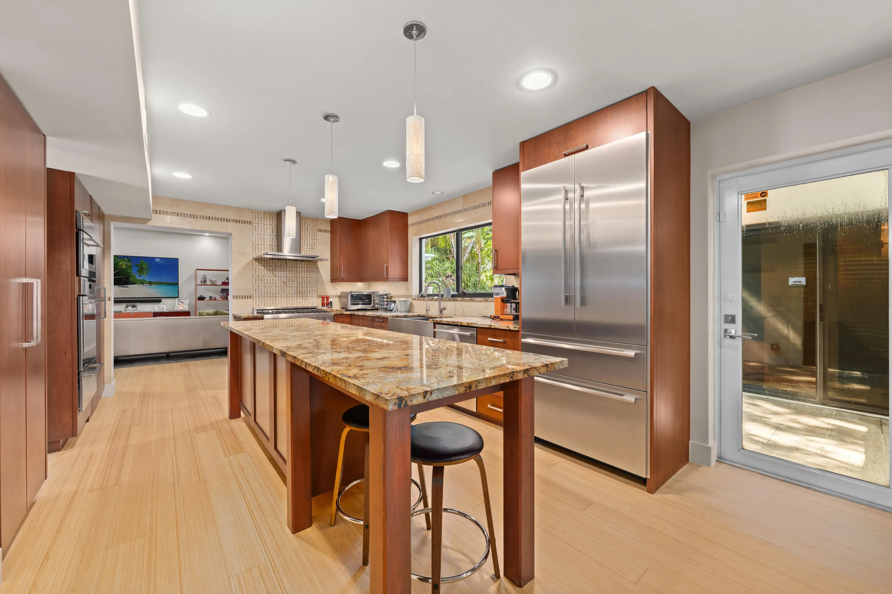 KITCHEN 2