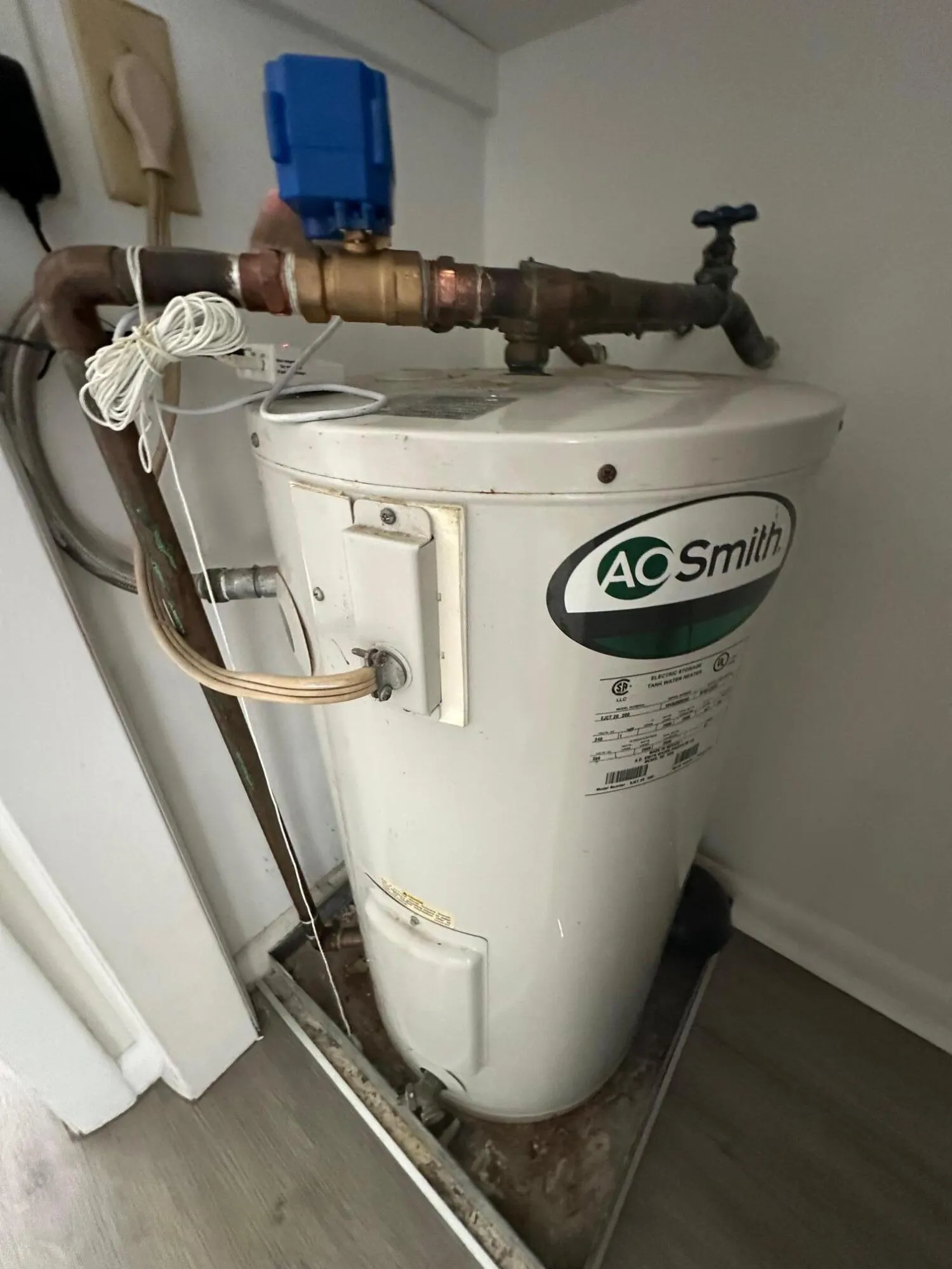 Hot Water Heater