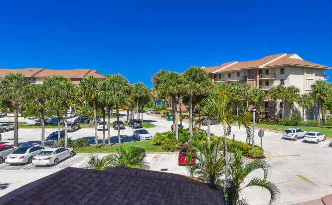 2601 Marina Isle Way Apt 303-small-029-0