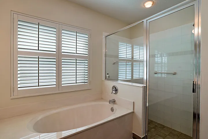 7004 SE Twin Oaks Circle-22