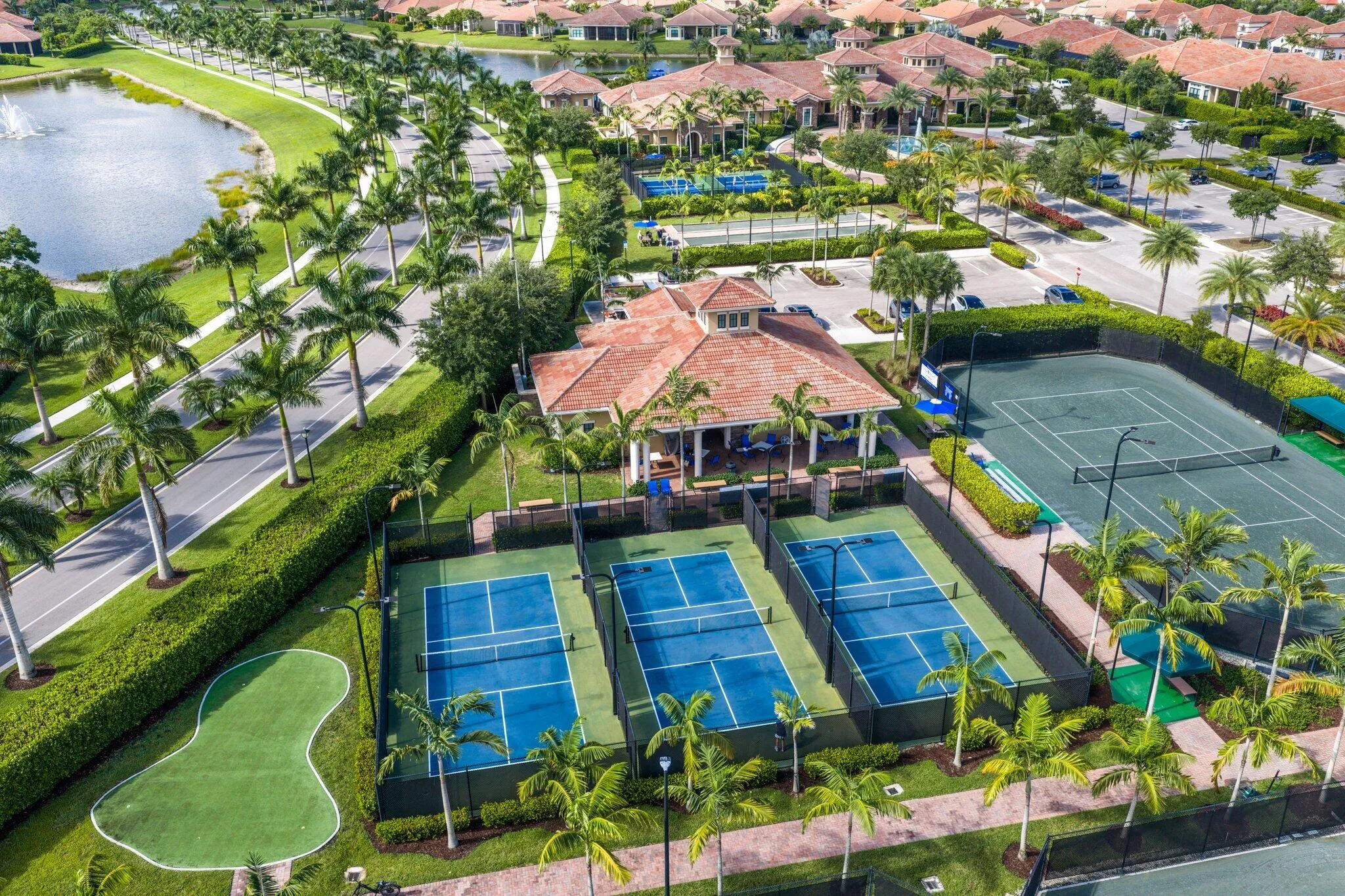 Pickleball Courts