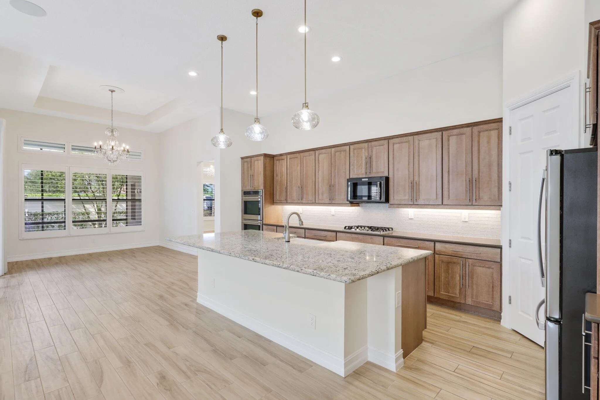 Kitchen / Dining