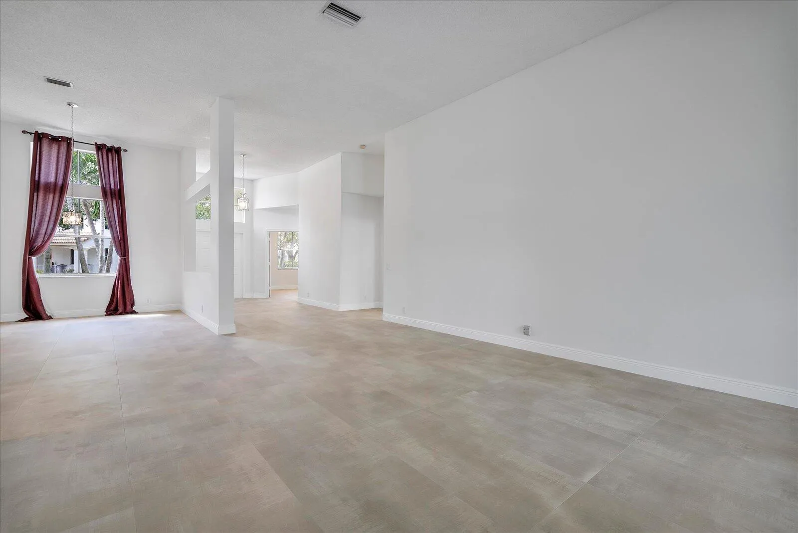 12-970 Greenwood Rd_12