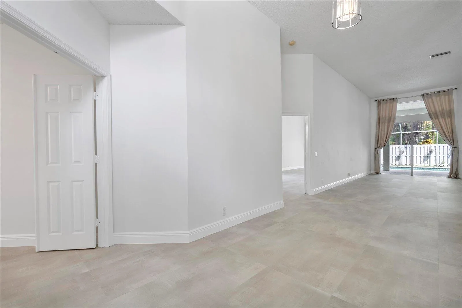 06-970 Greenwood Rd_06
