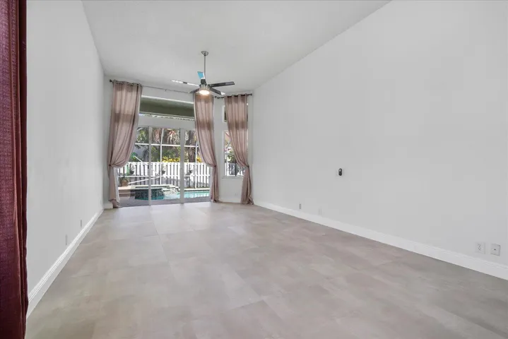 32-970 Greenwood Rd_32